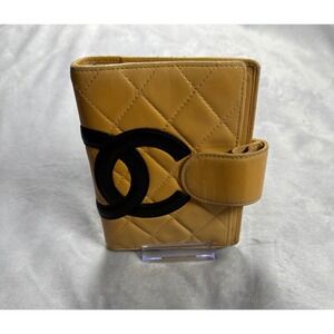 Chanel Quilted Cambone Agenda/Passport Holder Tan/Black‎